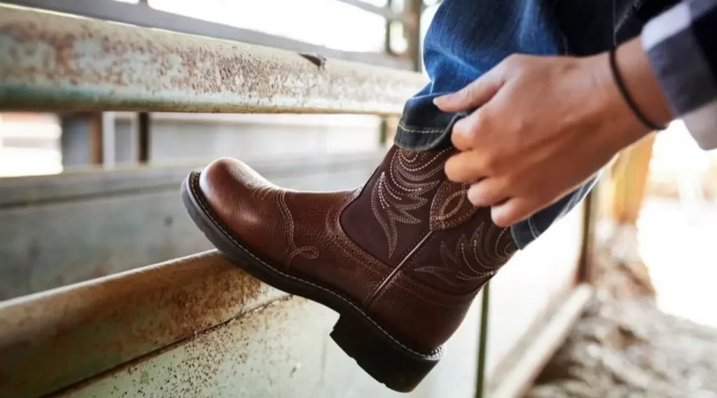Soft Fabric heel sliping cowboy boots
